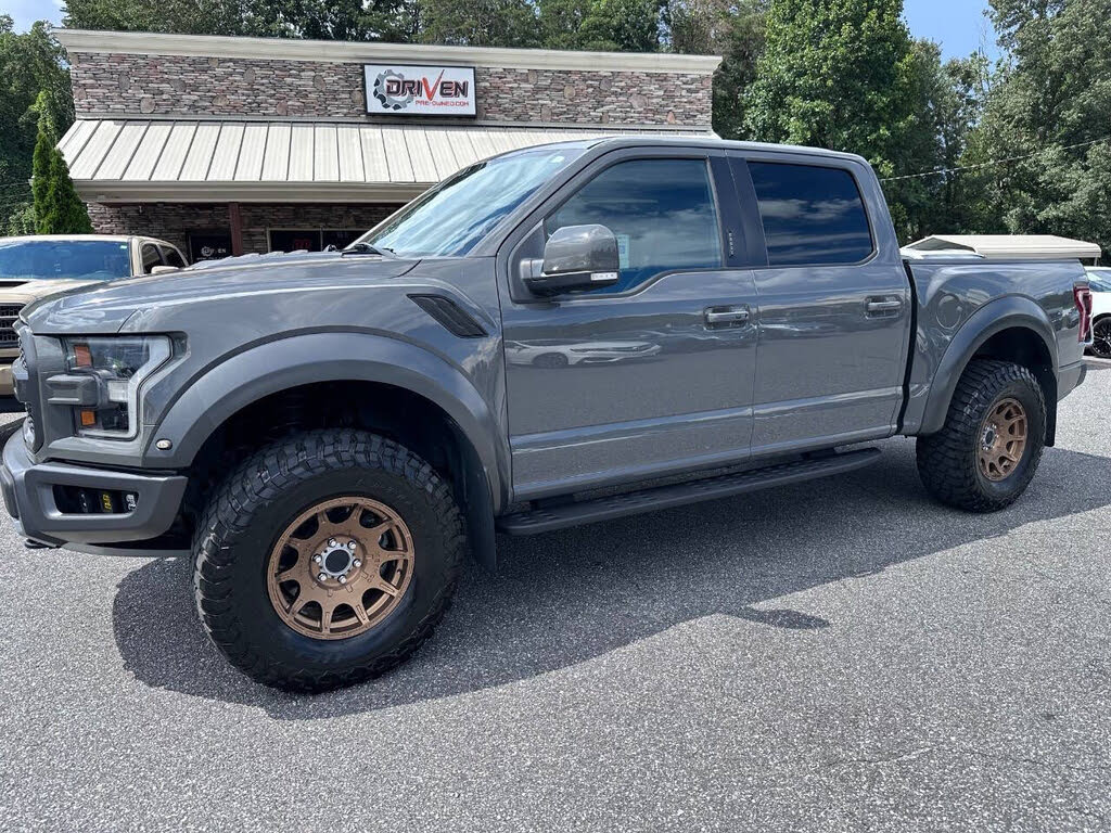 2018 Ford F-150 Raptor SuperCrew 4WD