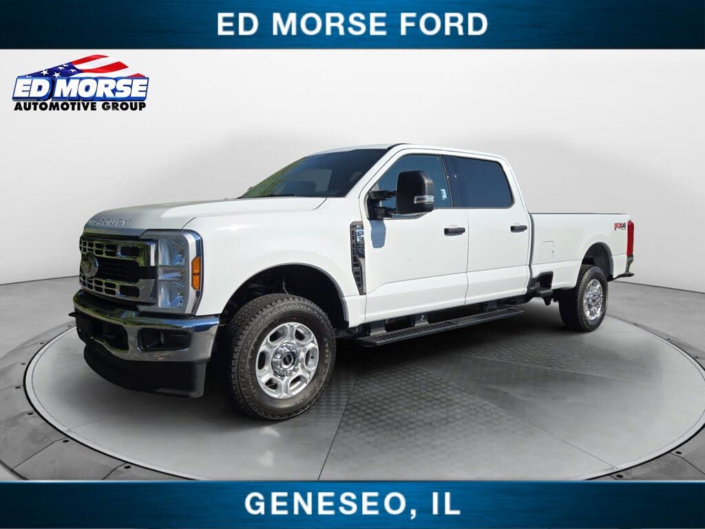 2026 Ford F-350 Super Duty XLT Crew Cab 4WD