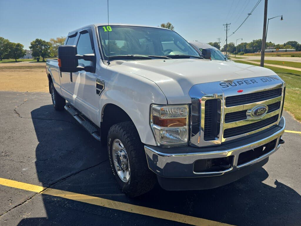 2010 Ford F-250 Super Duty XLT Crew Cab 4WD