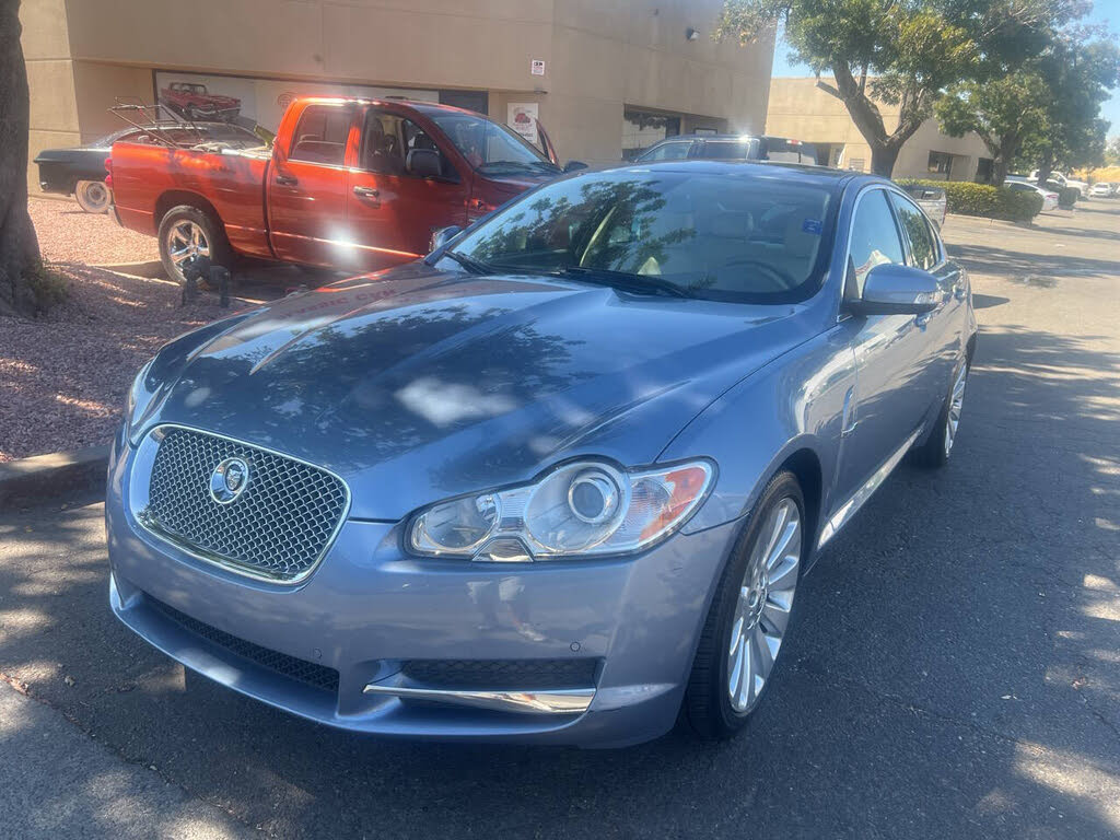 2009 Jaguar XF Premium Luxury RWD