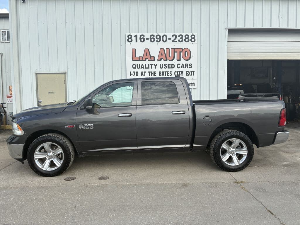 2014 RAM 1500 SLT Crew Cab RWD