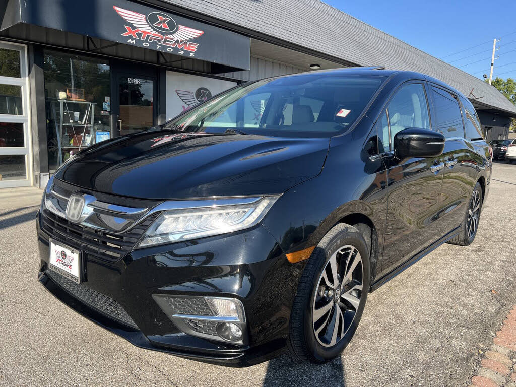 2018 Honda Odyssey Touring Elite FWD