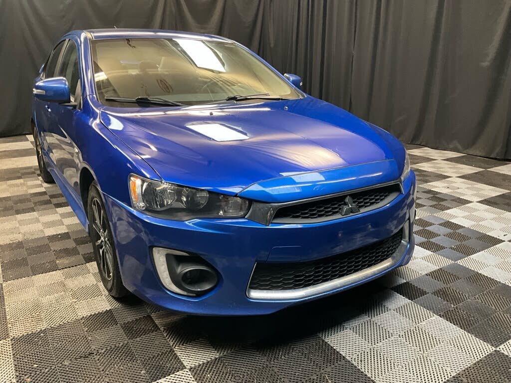 2017 Mitsubishi Lancer ES