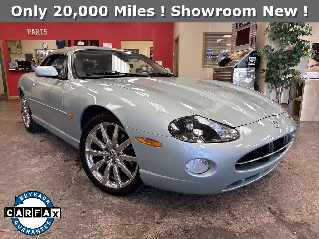 2006 Jaguar XK-Series XK8 Convertible RWD