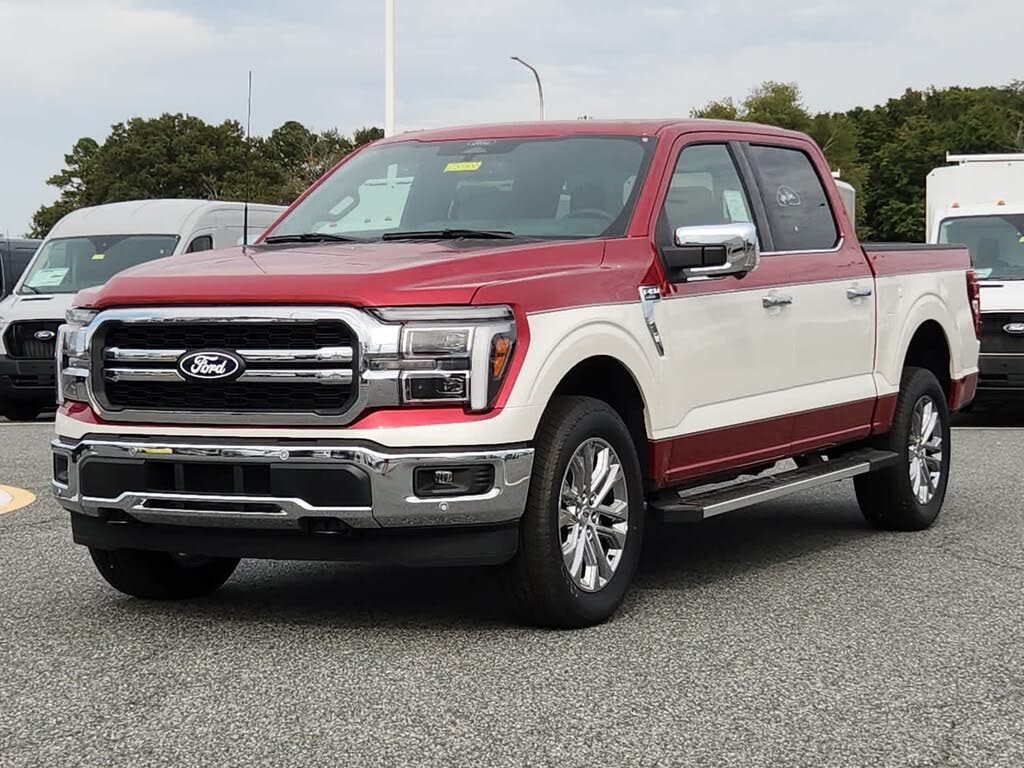 2025 Ford F-150 Lariat SuperCrew 4WD