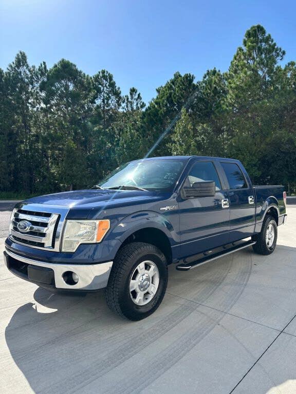 2011 Ford F-150 XLT SuperCrew