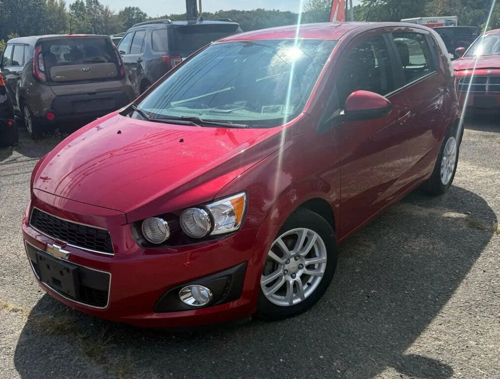 2012 Chevrolet Sonic 2LT Hatchback FWD