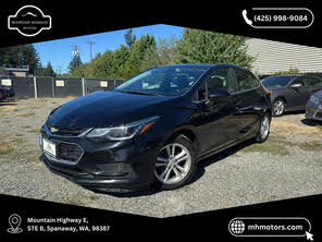Chevrolet Cruze LT Hatchback FWD