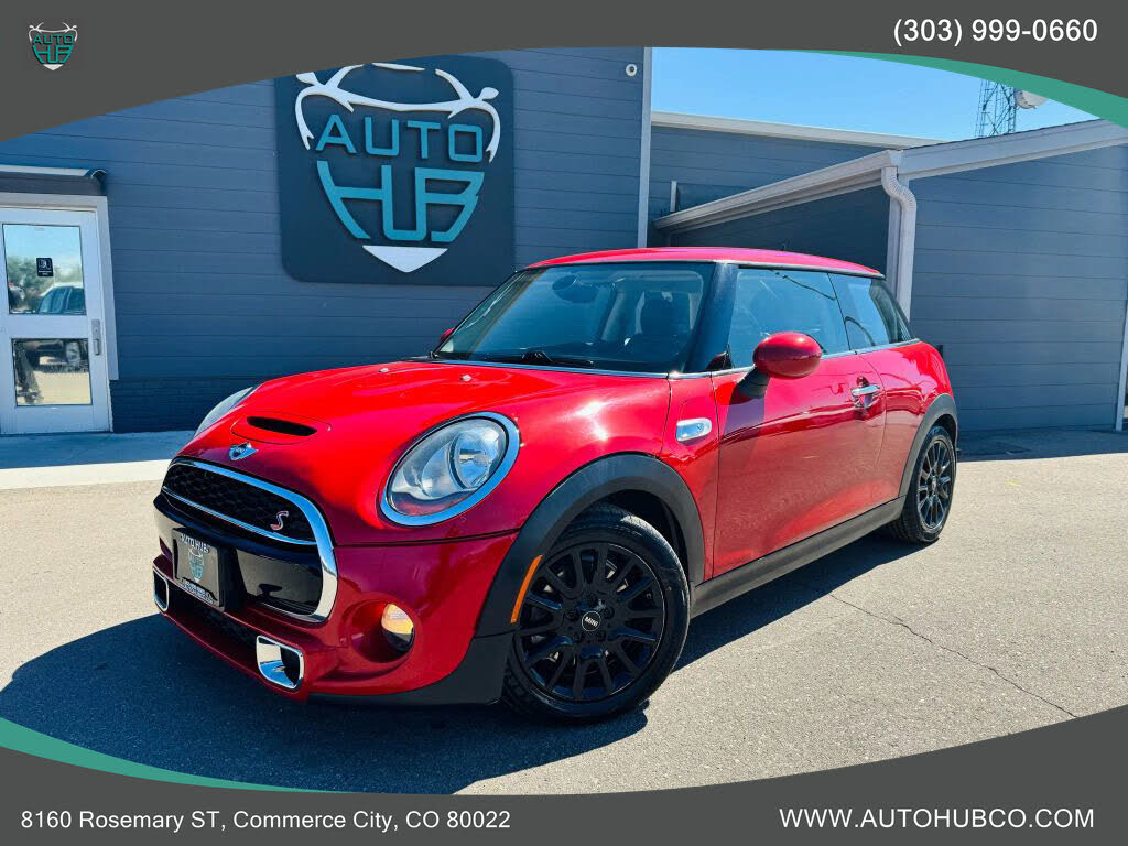 2017 MINI Cooper S 2-Door Hatchback FWD