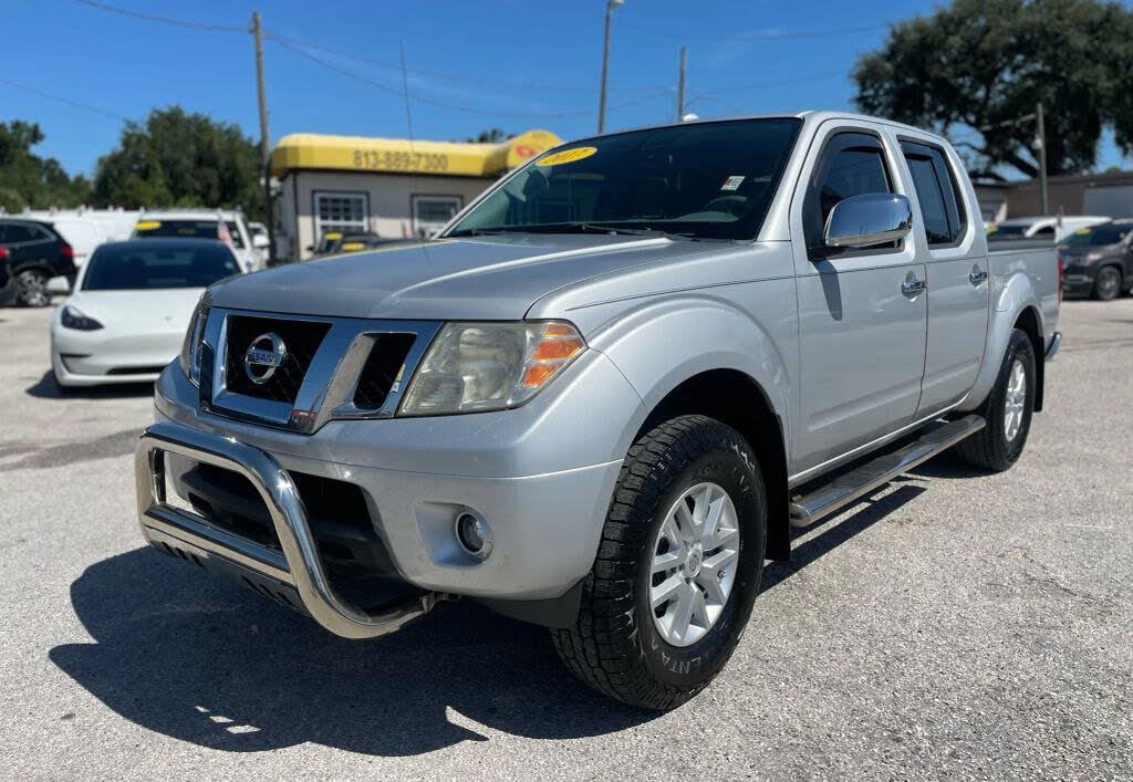 2017 Nissan Frontier SV V6 Crew Cab