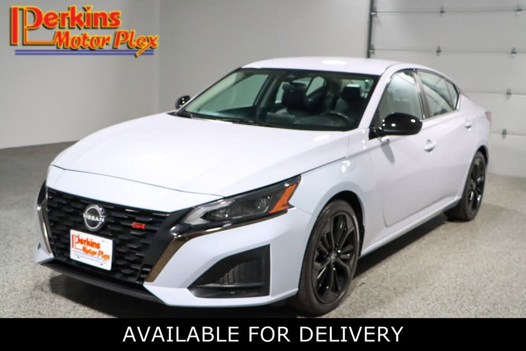 2024 Nissan Altima 2.5 SR FWD