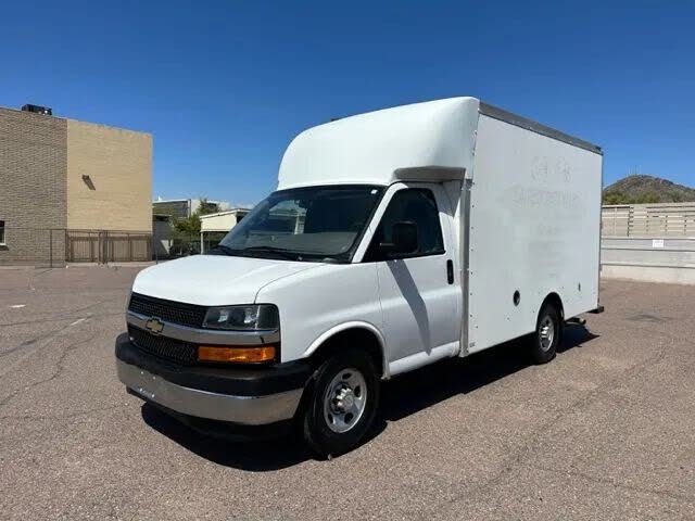 2018 Chevrolet Express Chassis 3500 139 Cutaway RWD