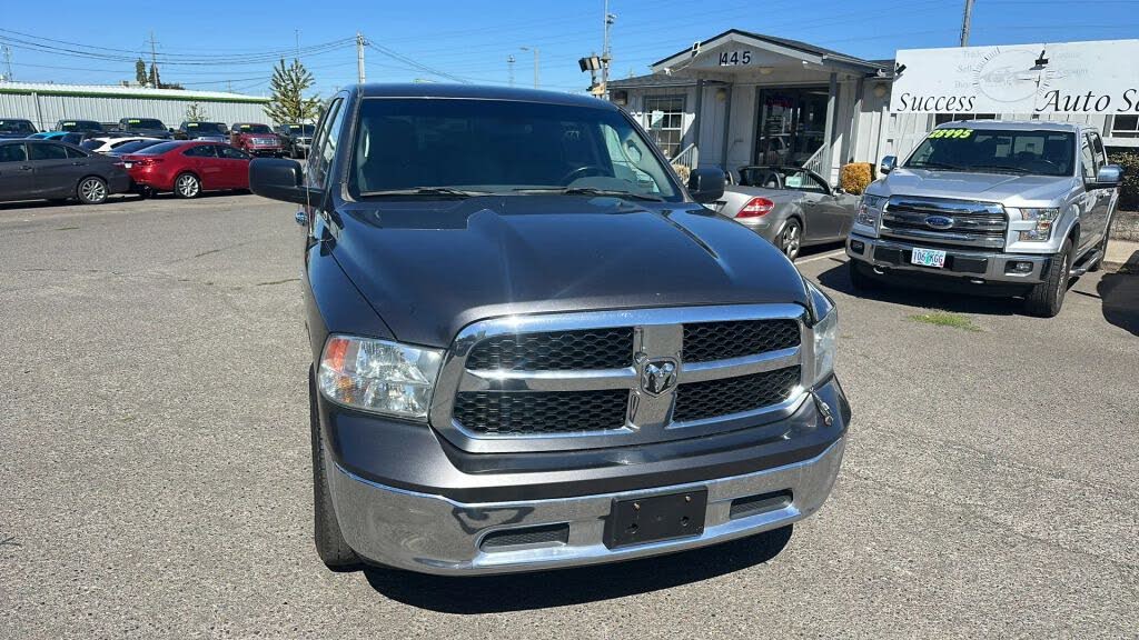 2017 RAM 1500 Big Horn Crew Cab 4WD