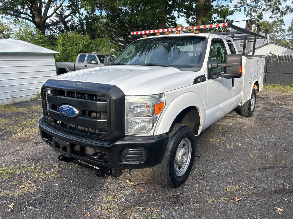 2012 Ford F-350 Super Duty XL SuperCab LB 4WD