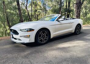 Ford Mustang EcoBoost Convertible RWD