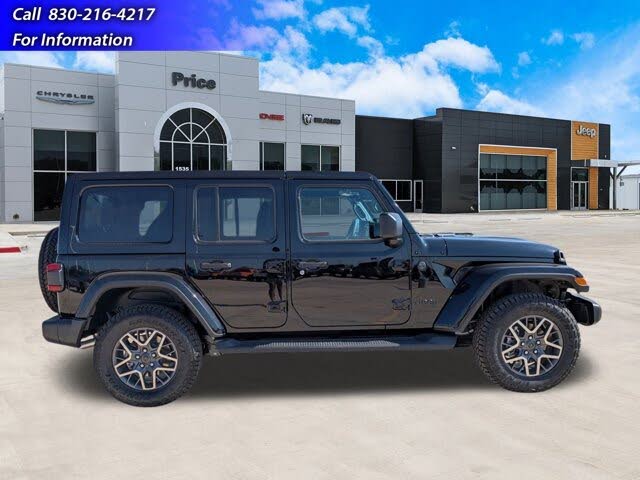 2025 Jeep Wrangler Sahara 4-Door 4WD