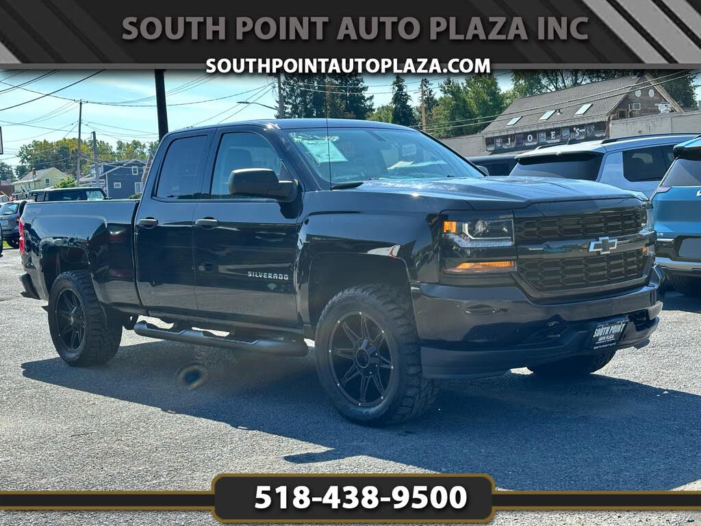 2017 Chevrolet Silverado 1500 Custom Double Cab 4WD