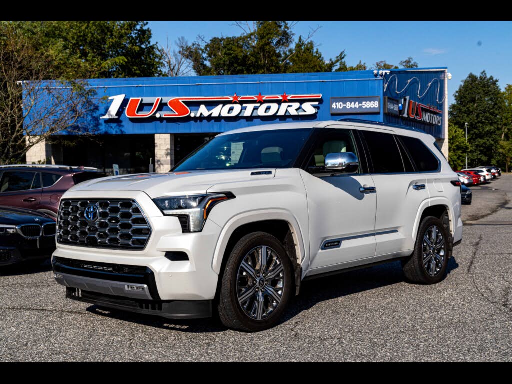 2024 Toyota Sequoia Capstone 4WD