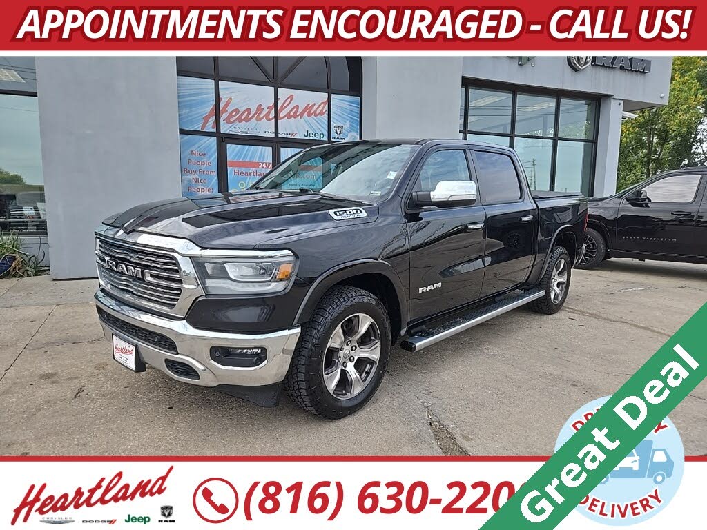 2022 RAM 1500 Laramie Crew Cab 4WD
