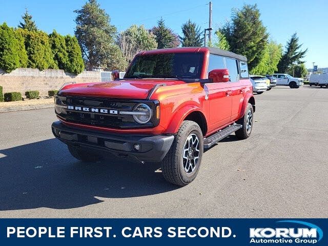 2024 Ford Bronco Outer Banks 4-Door 4WD