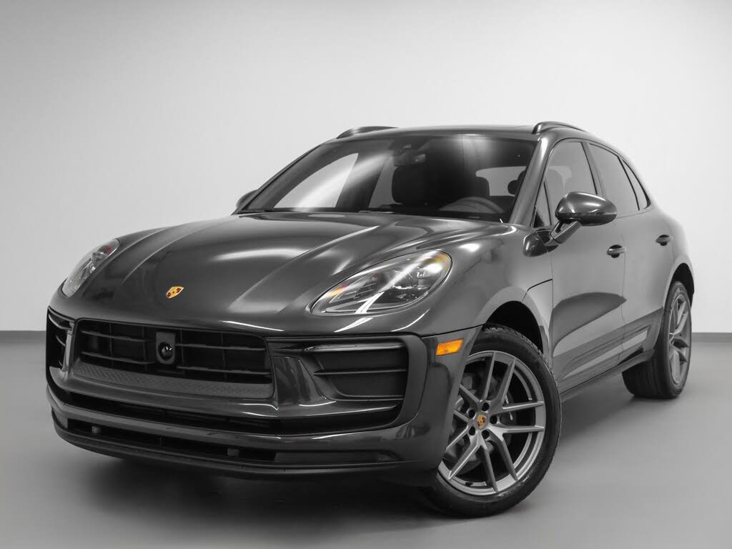 2025 Porsche Macan AWD