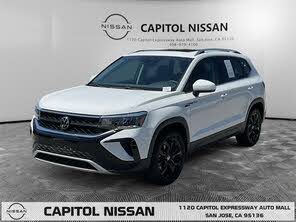 Volkswagen Taos SE FWD