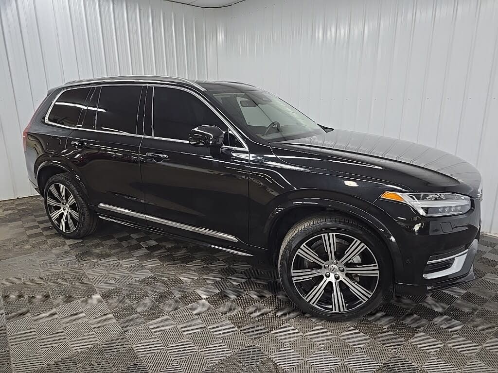 2024 Volvo XC90 B5 Plus Bright Theme AWD