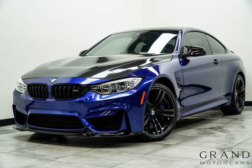2019 BMW M4 CS Coupe RWD