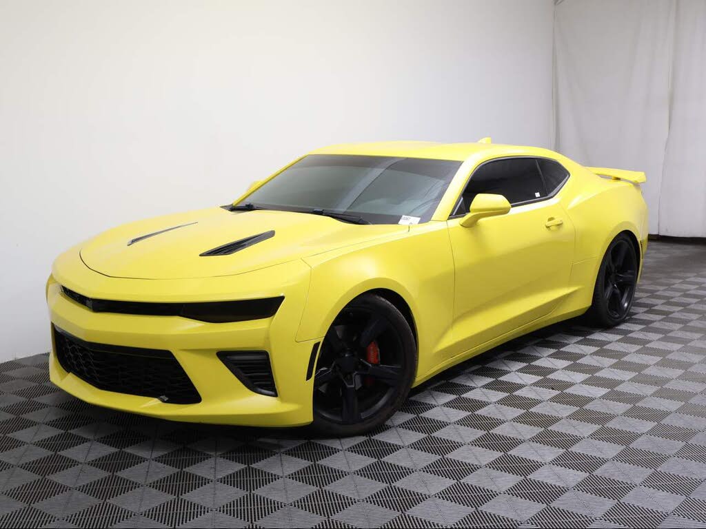 2018 Chevrolet Camaro 1SS Coupe RWD