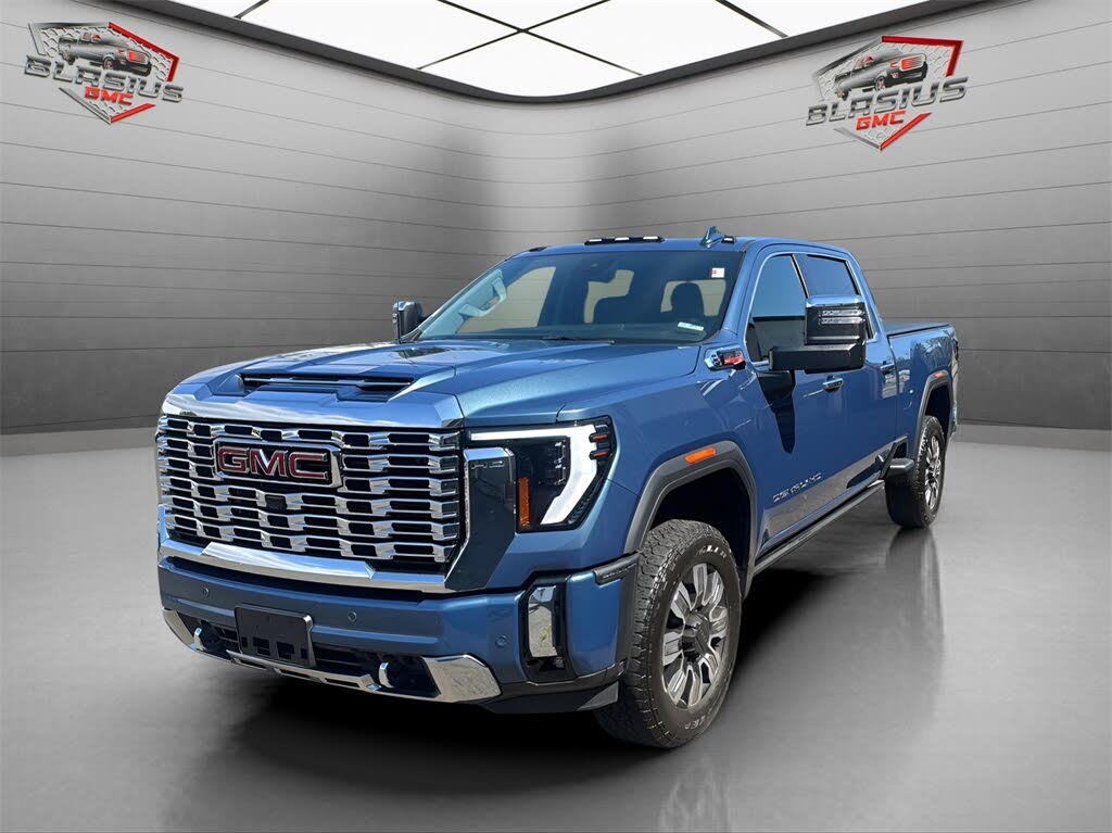 2024 GMC Sierra 2500HD Denali Crew Cab 4WD
