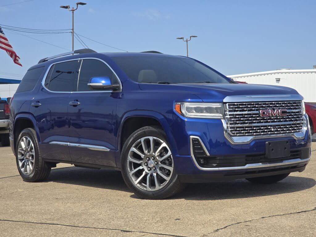 2023 GMC Acadia Denali AWD