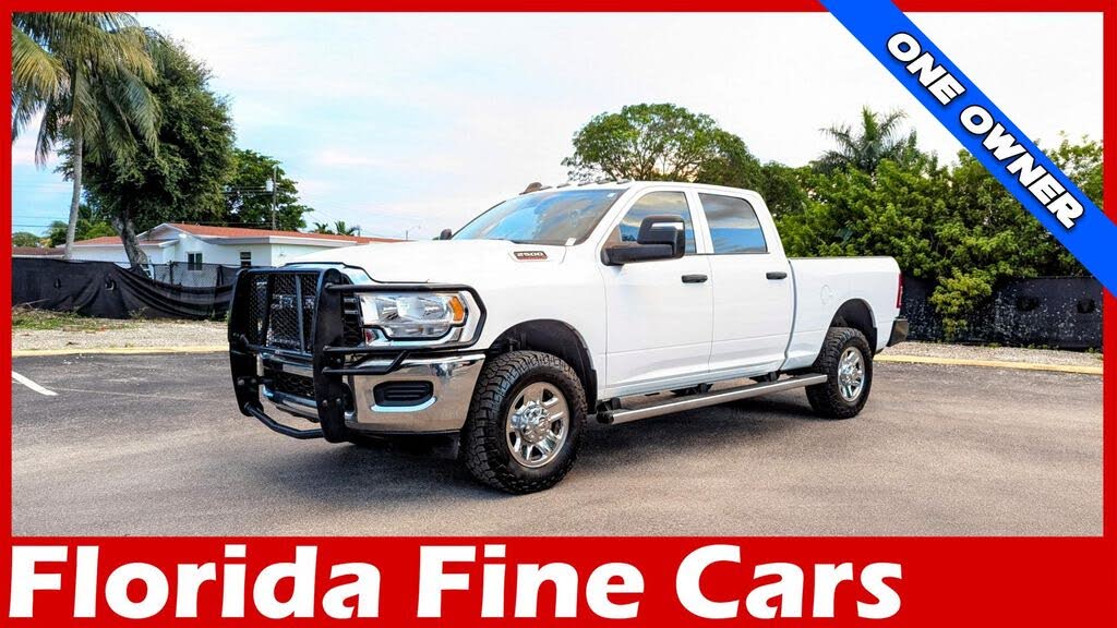 2023 RAM 2500 Tradesman Crew Cab 4WD