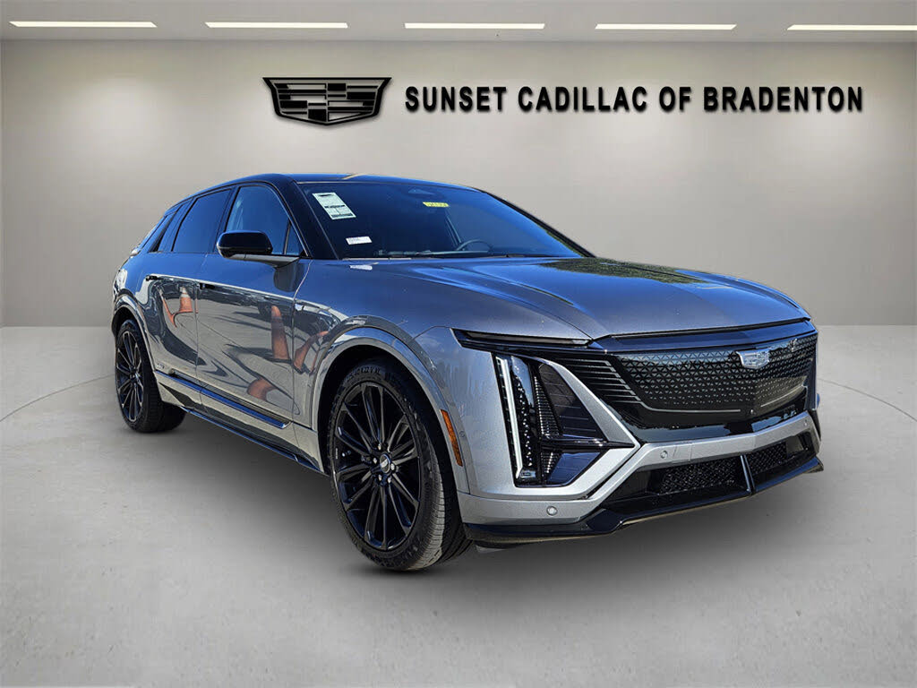 2026 Cadillac LYRIQ-V AWD