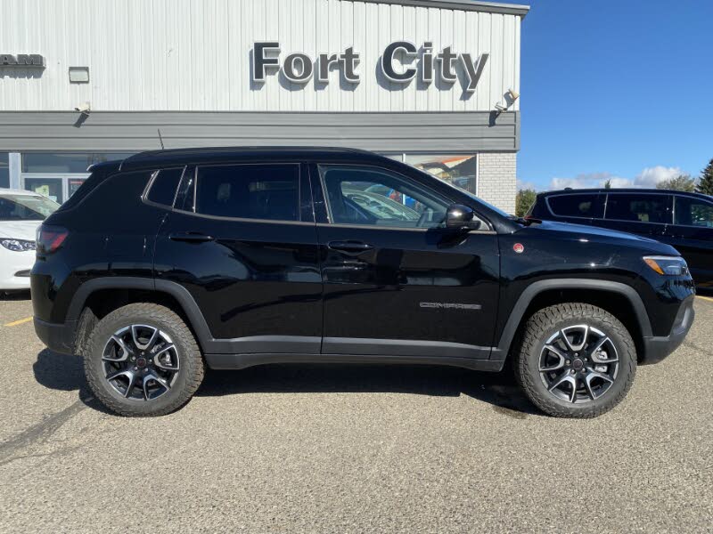 2025 Jeep Compass Trailhawk Elite 4WD