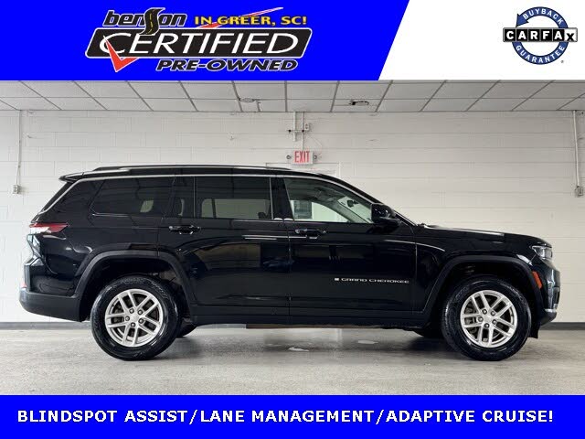 2022 Jeep Grand Cherokee L Laredo 4WD