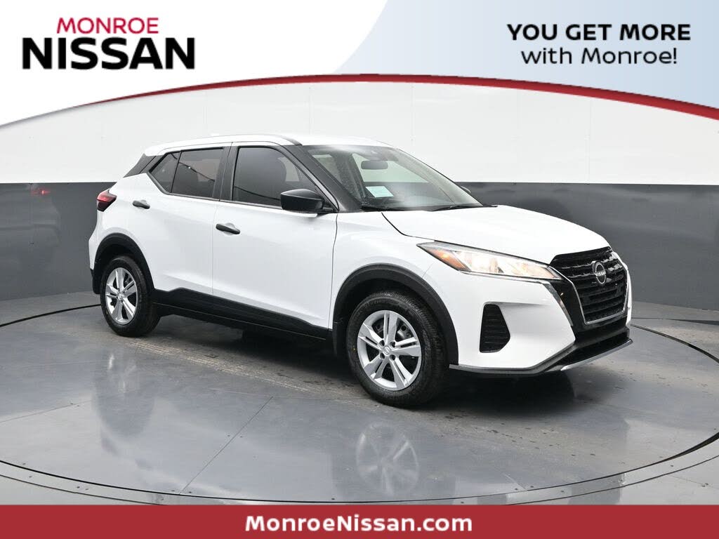 2025 Nissan Kicks Play S FWD