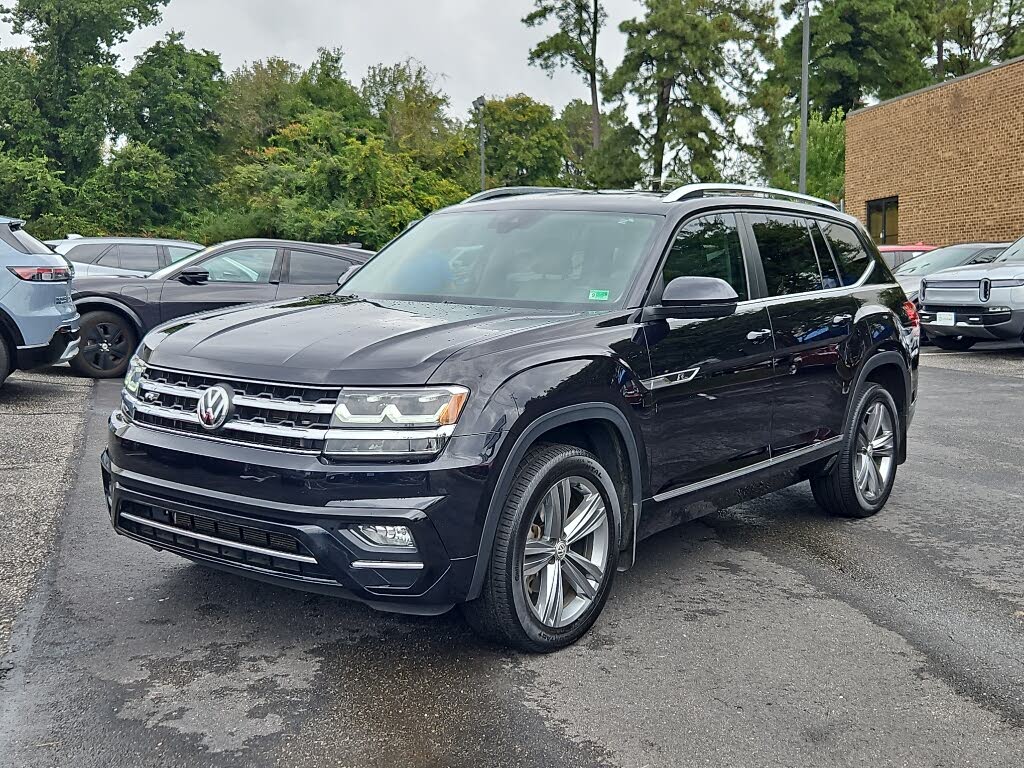 2019 Volkswagen Atlas SE 4Motion with Technology R-Line