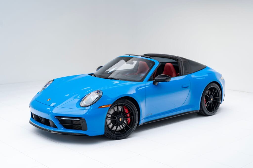 2023 Porsche 911 Targa 4 GTS Cabriolet AWD