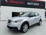 Nissan Kicks S FWD