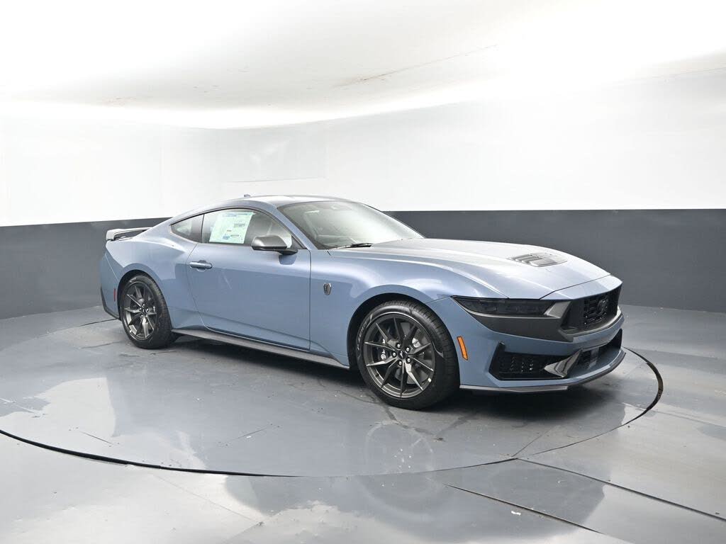 2025 Ford Mustang Dark Horse Fastback RWD