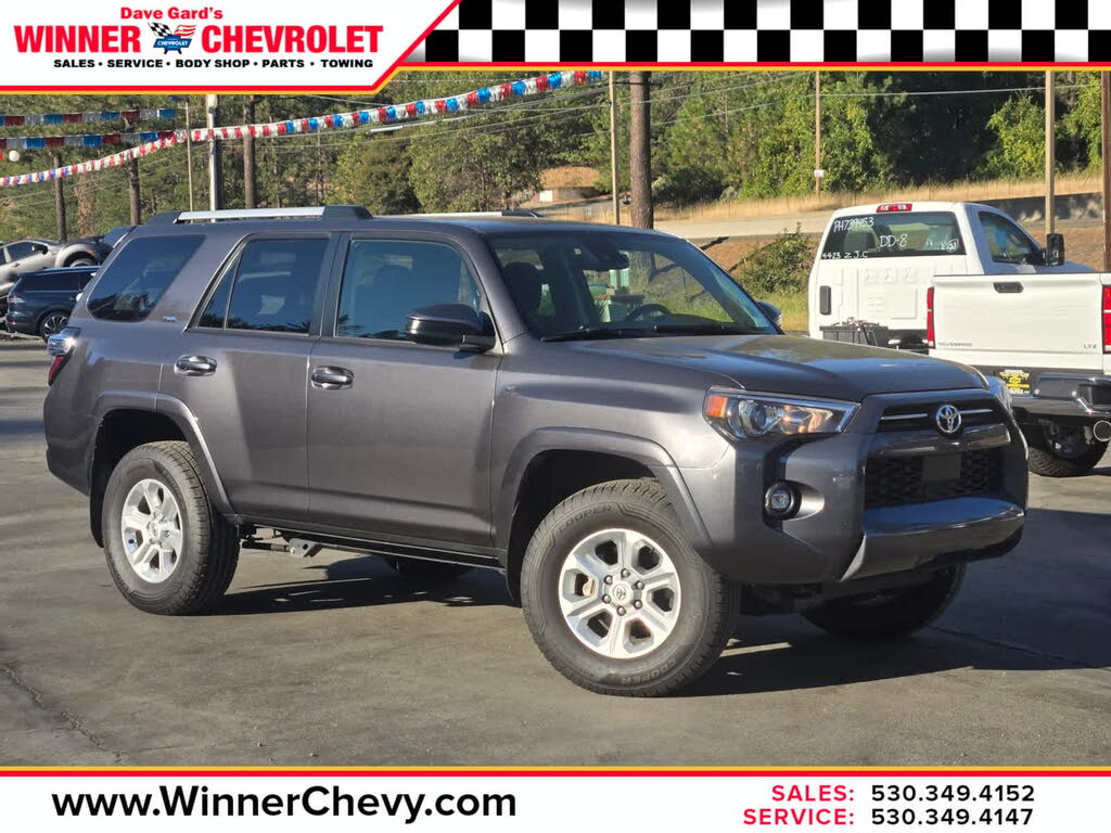 2023 Toyota 4Runner SR5 4WD
