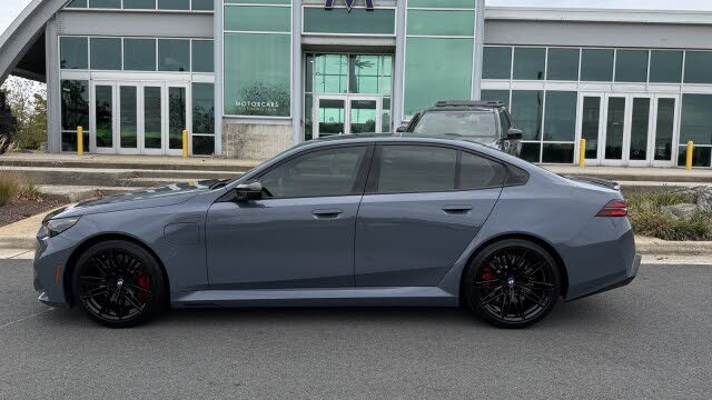 2025 BMW M5 AWD