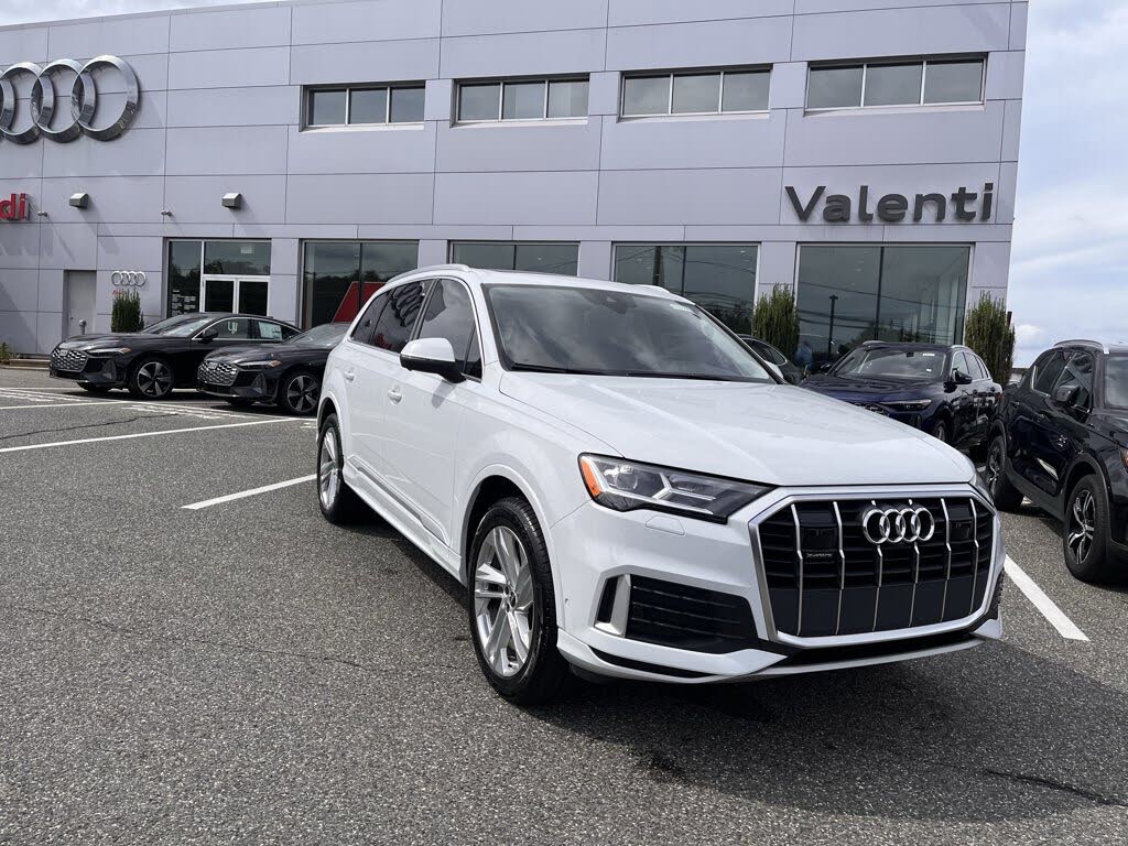 2022 Audi Q7 quattro Premium Plus 45 TFSI