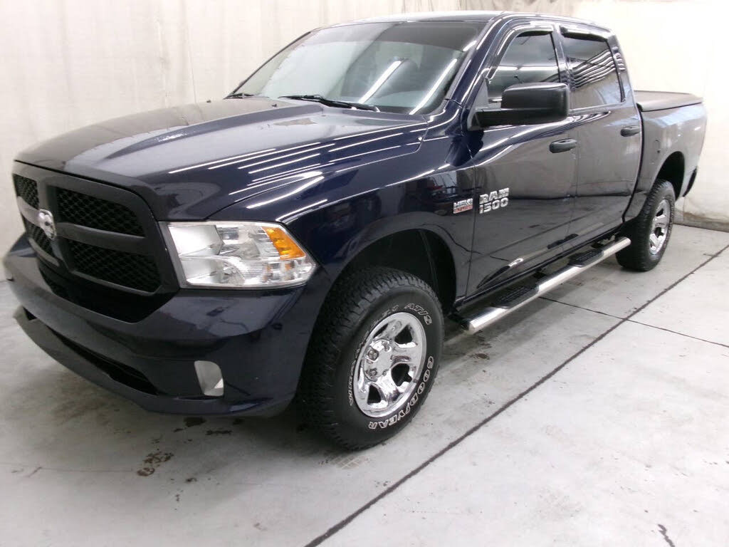 2013 RAM 1500 Express Crew Cab 4WD