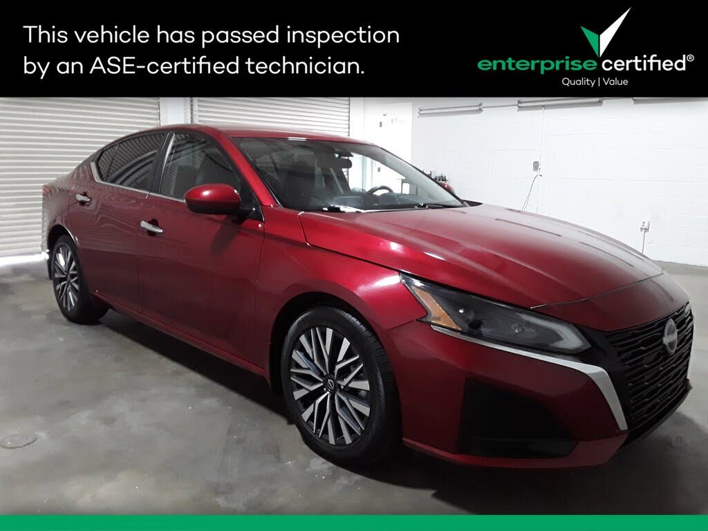 2023 Nissan Altima 2.5 SV FWD