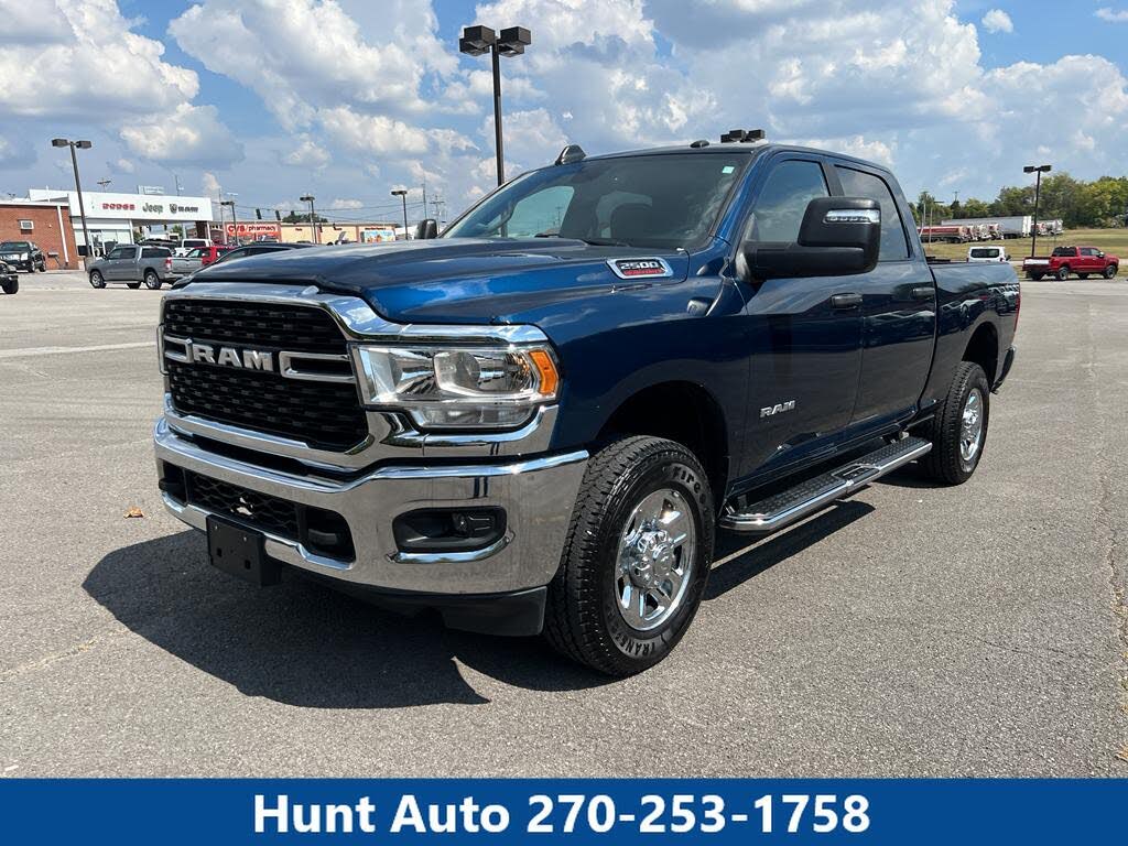 2024 RAM 2500 Big Horn Crew Cab 4WD