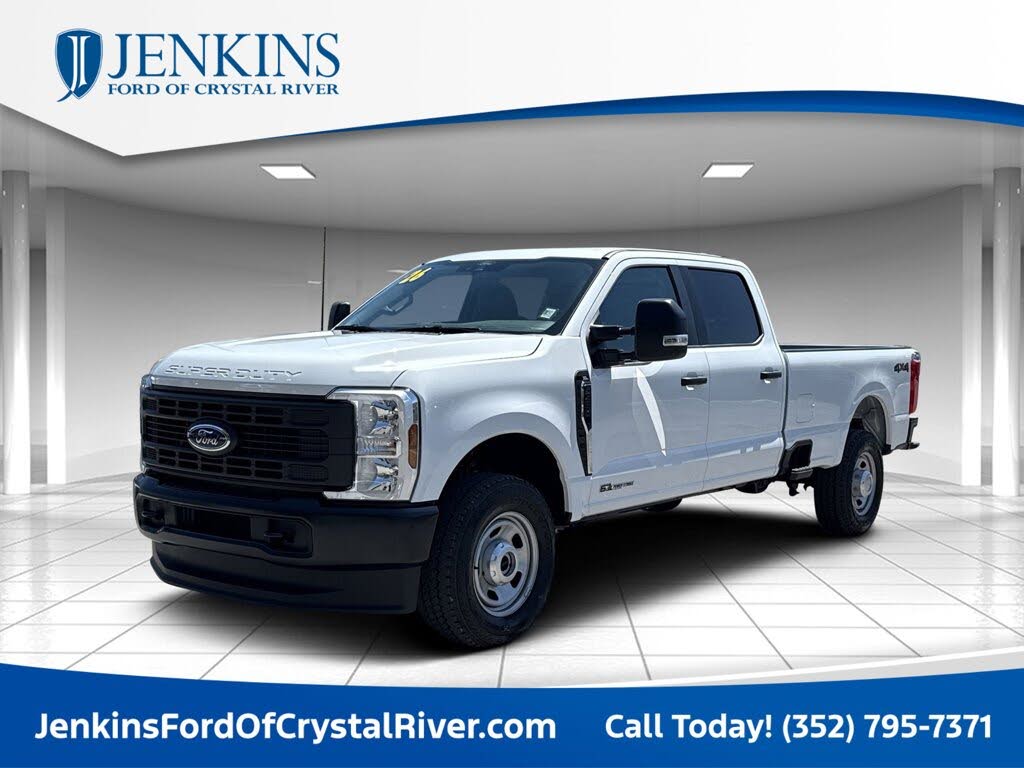2026 Ford F-350 Super Duty XL Crew Cab 4WD