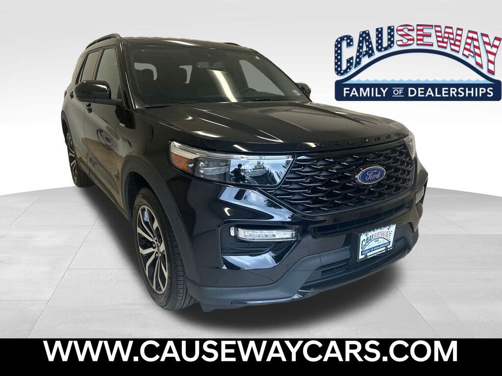 2023 Ford Explorer ST-Line AWD