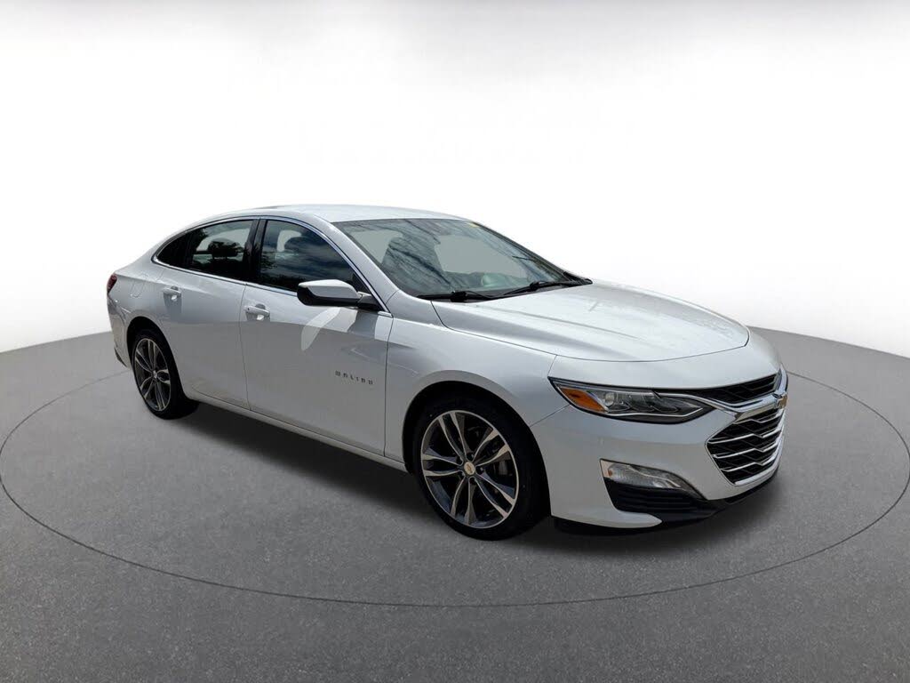 2024 Chevrolet Malibu LT with 2LT FWD