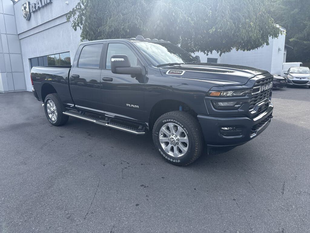 2026 RAM 2500 Big Horn Crew Cab 4WD